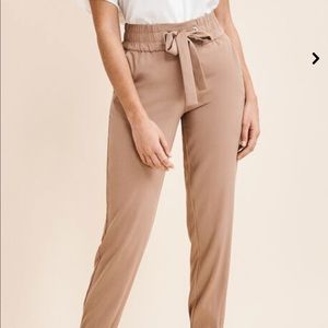 Dynamite Sacha Belted Jogger Pants (Taupe)